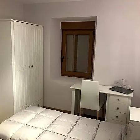 Casa Perazancas At 34-49 ホテル *