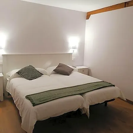 Casa Perazancas At 34-49 ホテル *